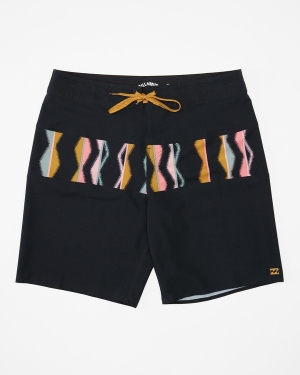Boys' Billabong Tribong Pro 17 Boardshorts Multicolor | 740CTIAYQ