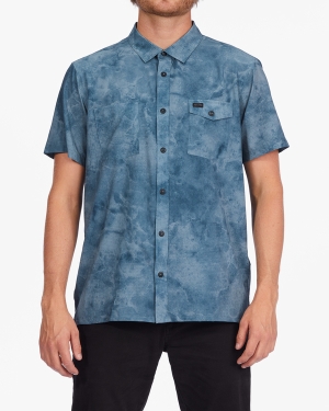 Men's Billabong A/Div Surftrek Perf Short Sleeve Shirts Blue | 457QHJLZE