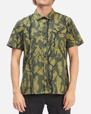 Men's Billabong A/Div Surftrek Tech UPF 50+ Short Sleeve Shirts Olive Camo | 846QKSWJH