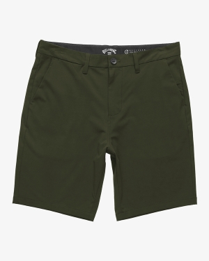 Men's Billabong Crossfire Solid Submersible 20 Shorts Multicolor | 069YULNBZ