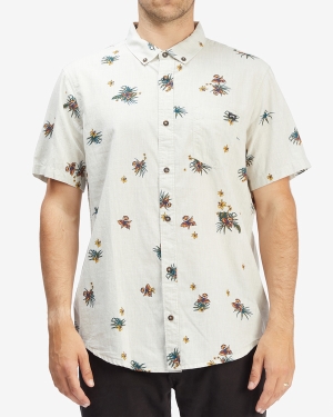 Men's Billabong Sundays Mini Short Sleeve Shirts Beige | 826HBCOGE