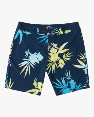 Men's Billabong Sundays Pro 19 Boardshorts Dark Blue | 409KAQRMB