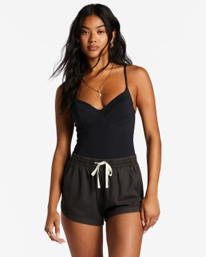 Women's Billabong Road Trippin Elastic Waist Shorts Black | 127YXISAT